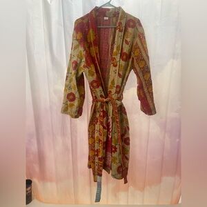 Handmade Boutique Floral Women's Robe NWOT